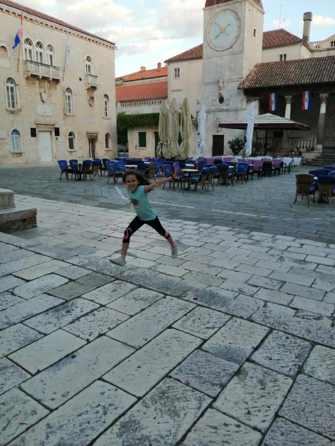 טרוגיר Apartman Radic מראה חיצוני תמונה